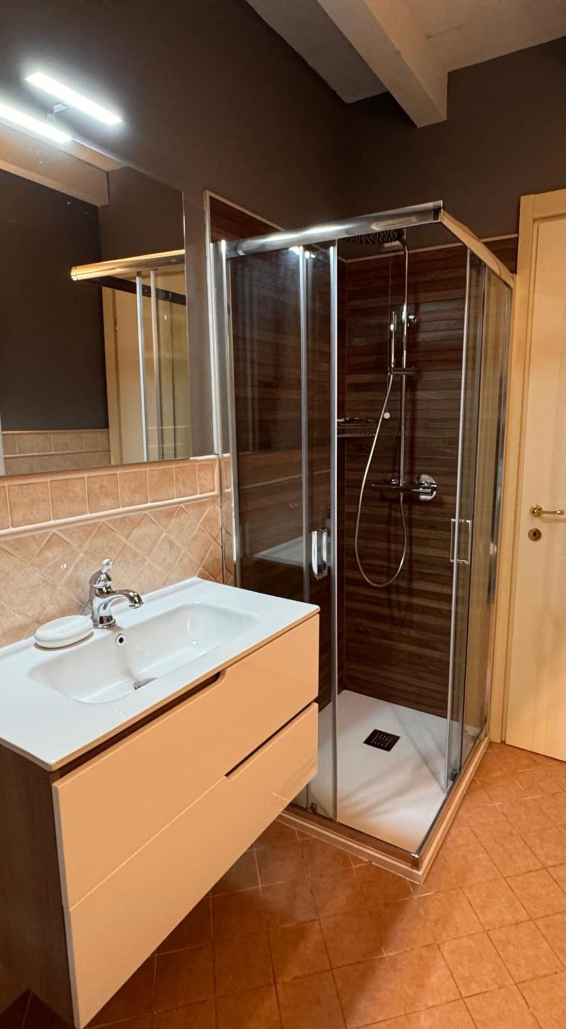 Apartamento Desehouse Desenzano del Garda Exterior foto